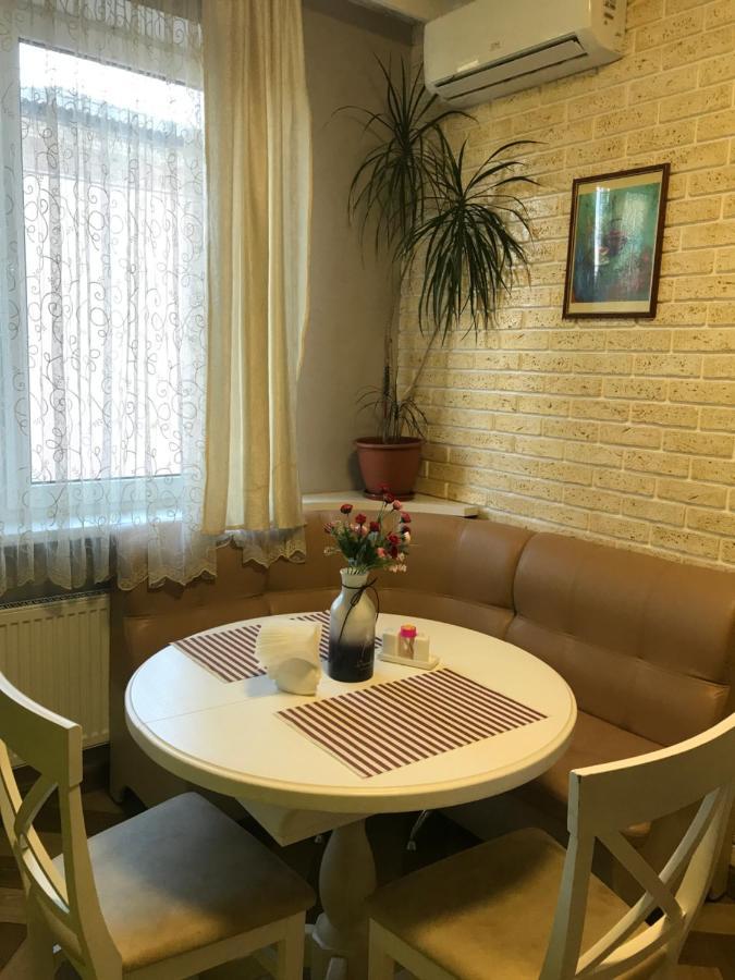 Apartmant In Kpi З Двома Спальнями Kyjev Exteriér fotografie